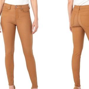 Liverpool Los Angeles